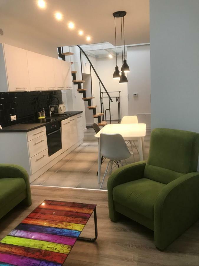 Klimatyczny Apartament Przy Bochenskim Rynku. Bochnia Bagian luar foto